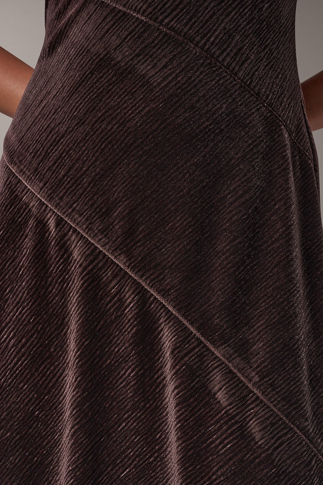 Ambre | Women's Velvet Mock Neck Midi Dress