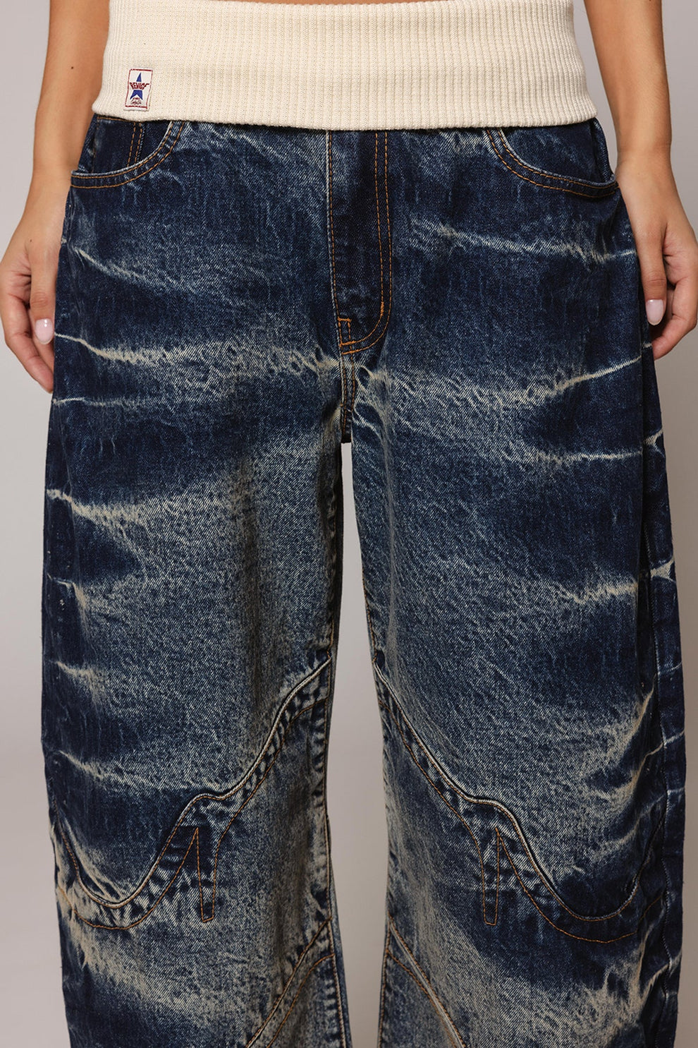 Quinn | Women's Straight Leg Jeans