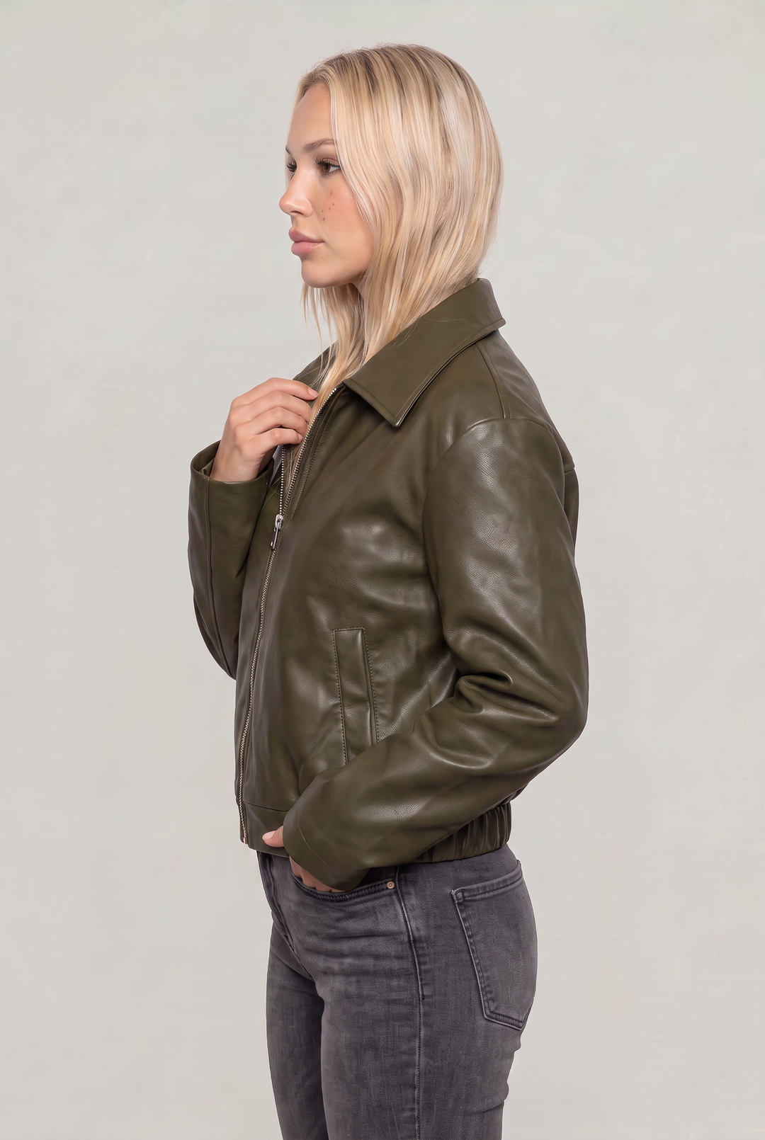 Robin | Women's Oversized Collared Bomber Jacket