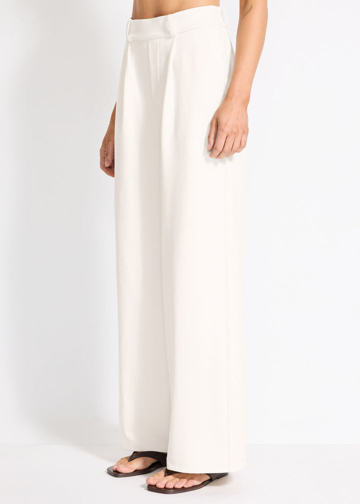 Maelle | Women's Pleated Tailored Trousers