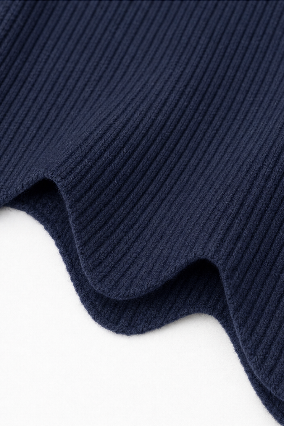 Primrose | Women's Oversized Scalloped-Hem Button Cardigan
