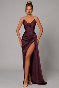 Genevieve | Women's Satin Sweetheart Maxi Dress