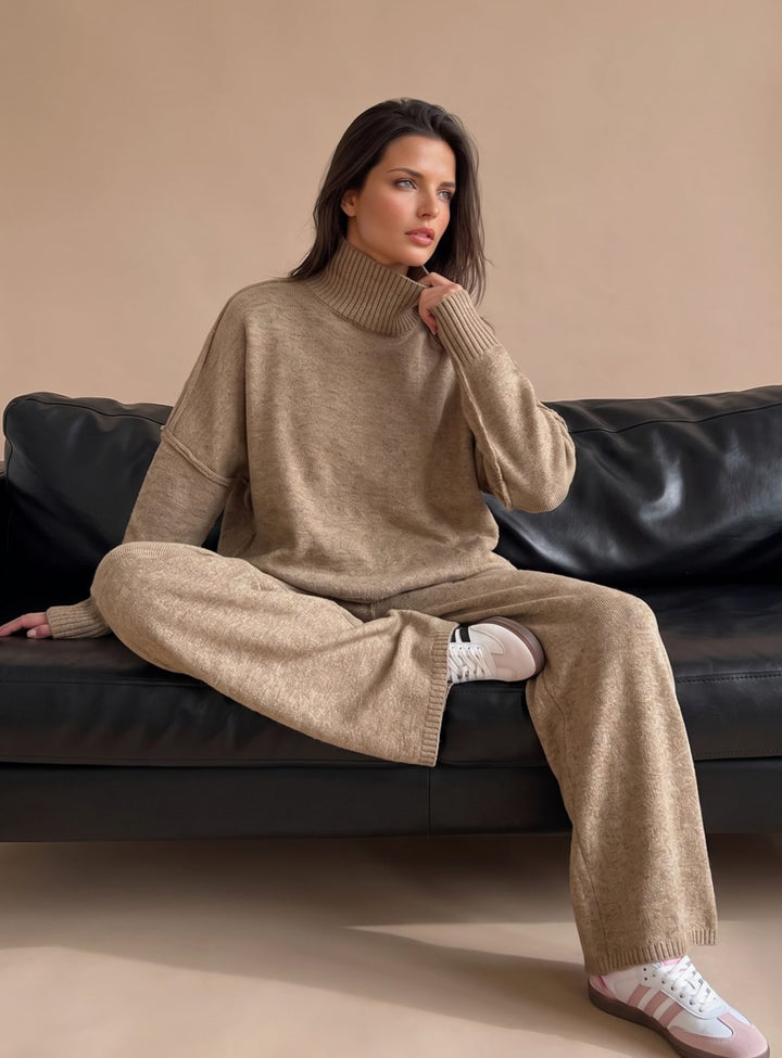 Elise | Women's Oversized Turtleneck Lounge Set
